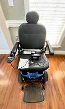 Pride Mobility. Jazzy Elite ES Power Chair. Two Motor. Front-Wheel Drive.