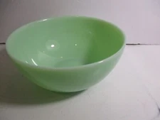 1- Martha Stewart  or Mosser Jadeite Green Glass Ceral Soup Bowl 3"x5" Diameter