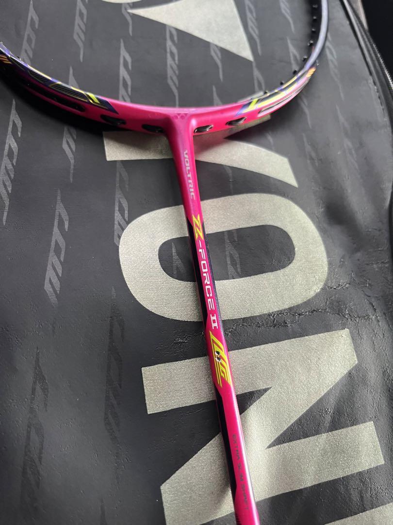 YONEX Voltric Z Force II Lee Chong Wei 4U No Original Grip