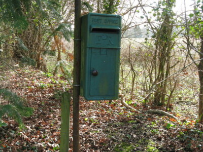 Foto 6x4 grüner Briefkasten Nordheide\/TQ0621 Am Beginn der Privatstraße um 2009