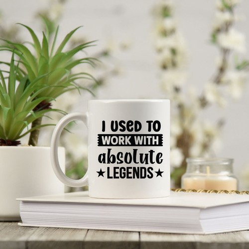 USÉ TRABAJAR CON LEYENDAS ABSOLUTAS Juego de tazas y posavasos de cerámica impresa - Imagen 18 de 30