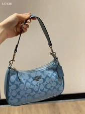 CH139 Teri Shoulder Bag Signature Chambray outlet New U.S.A