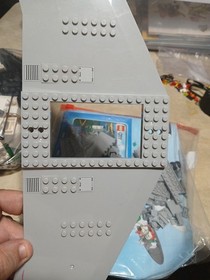 LEGO CITY: Cargo Terminal (60022) Incomplete