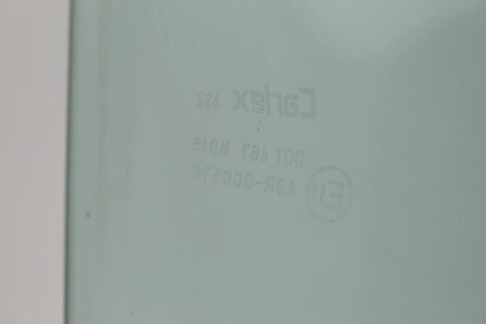 Nissan Armada 2005-2014 puerta delantera derecha pasajero ventana vidrio OEM Foto 2 de 4