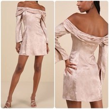   NWT Lulus Truly Yours Blush Satin Jacquard Off-the-Shoulder Mini Dress Size M