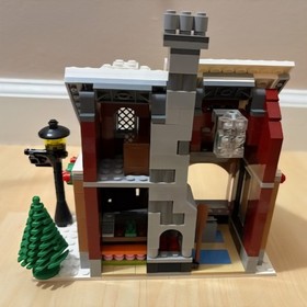 LEGO Creator Expert: Winter Village Bakery (10216) Complete W/ Minifigs & Inst.