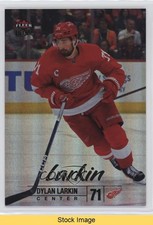 2024-25 Upper Deck Fleer Ultra Rainbow Foil Dylan Larkin #12 READ 3d2