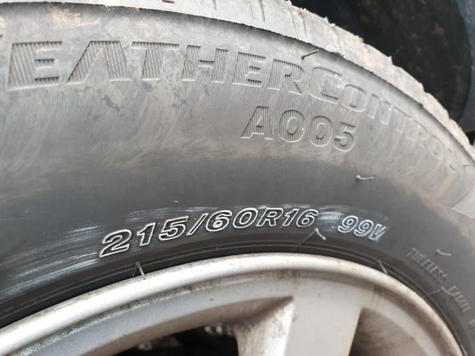 BOMBA/MODULADOR ABS SUBARU FORESTER MK2 27594SA080 Foto 2 de 4