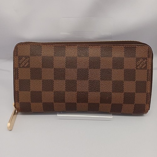 LOUIS VUITTON Zippy Wallet M60015 Used
