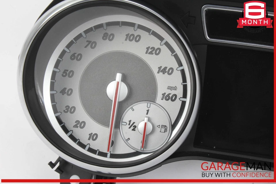 Cuadro de instrumentos velocímetro medidor odómetro fabricante de equipos originales Mercedes W117 CLA250 14-19 Foto 2 de 4