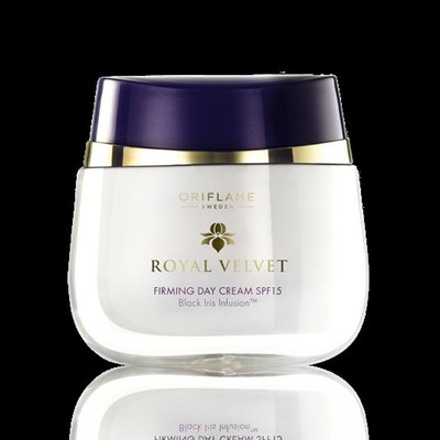 royal velvet day cream