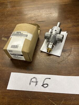 BASO H19TA-3C H19Ta-3C 1/4'' X 1/4'' Pilot Valve