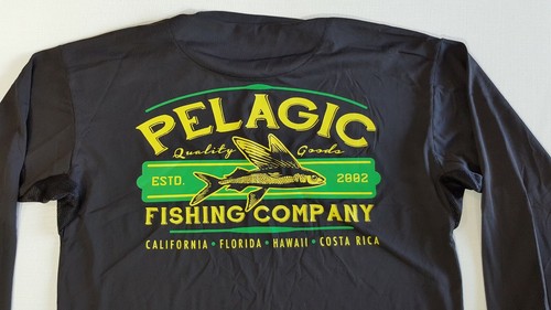 Pelagic Fishing Shirt Mens Small Long 