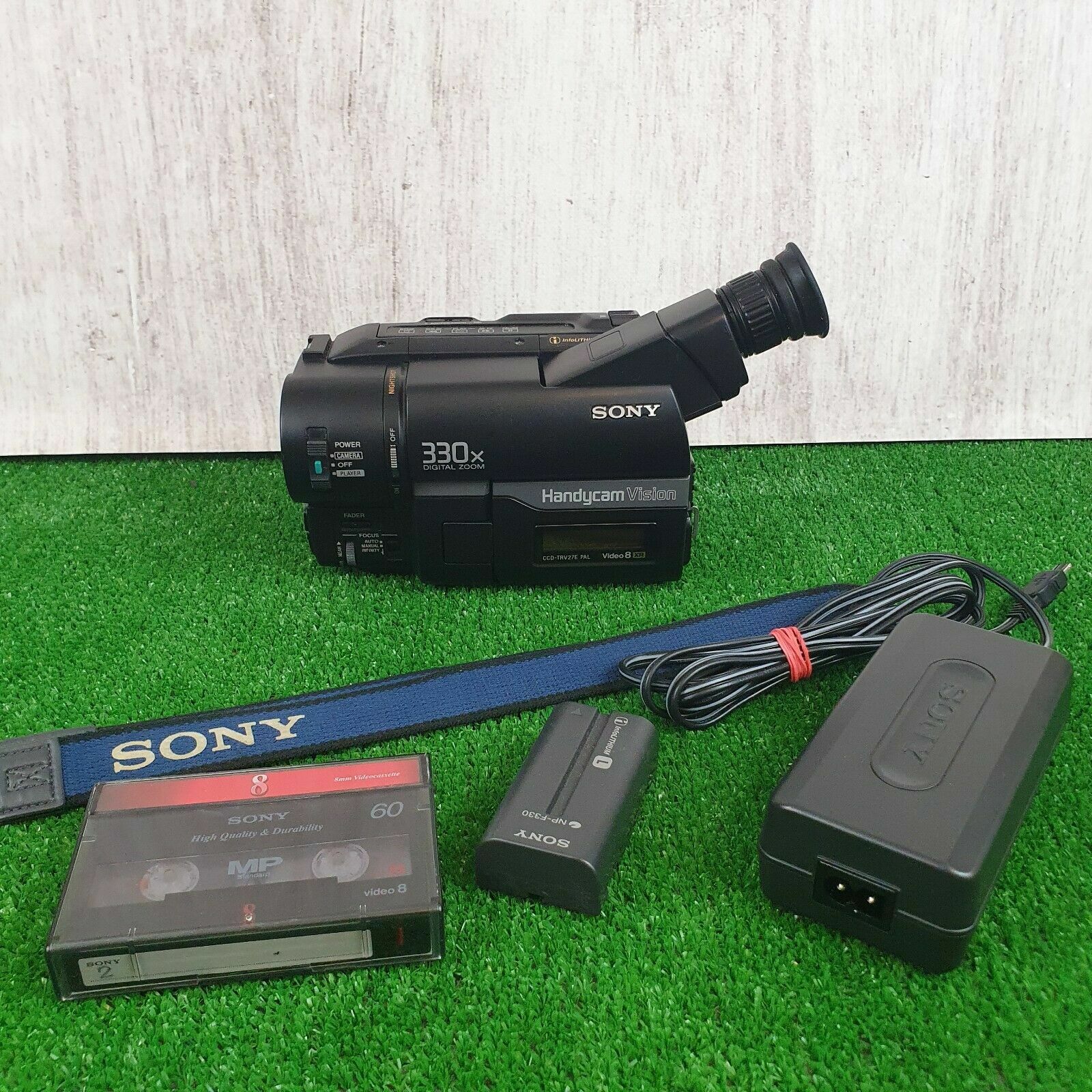 Camescope Hi8 d’occasion Plus que 4 à 60