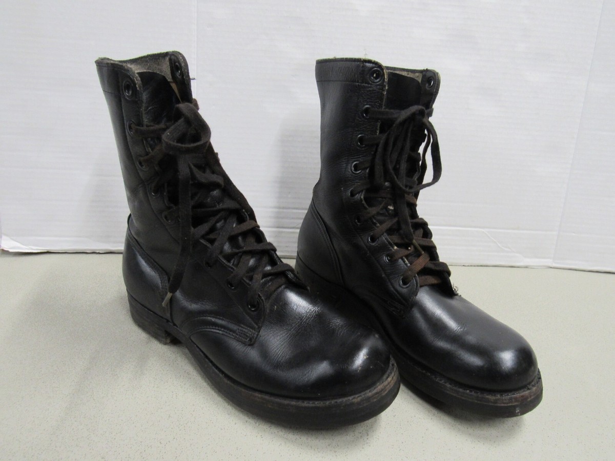 Vintage 60s Biltrite 8 M Distressed US Army Military Vietnam War Combat Boots Vietnam Era US Leather Combat Boots Biltrite Griplug Soles  main image 2