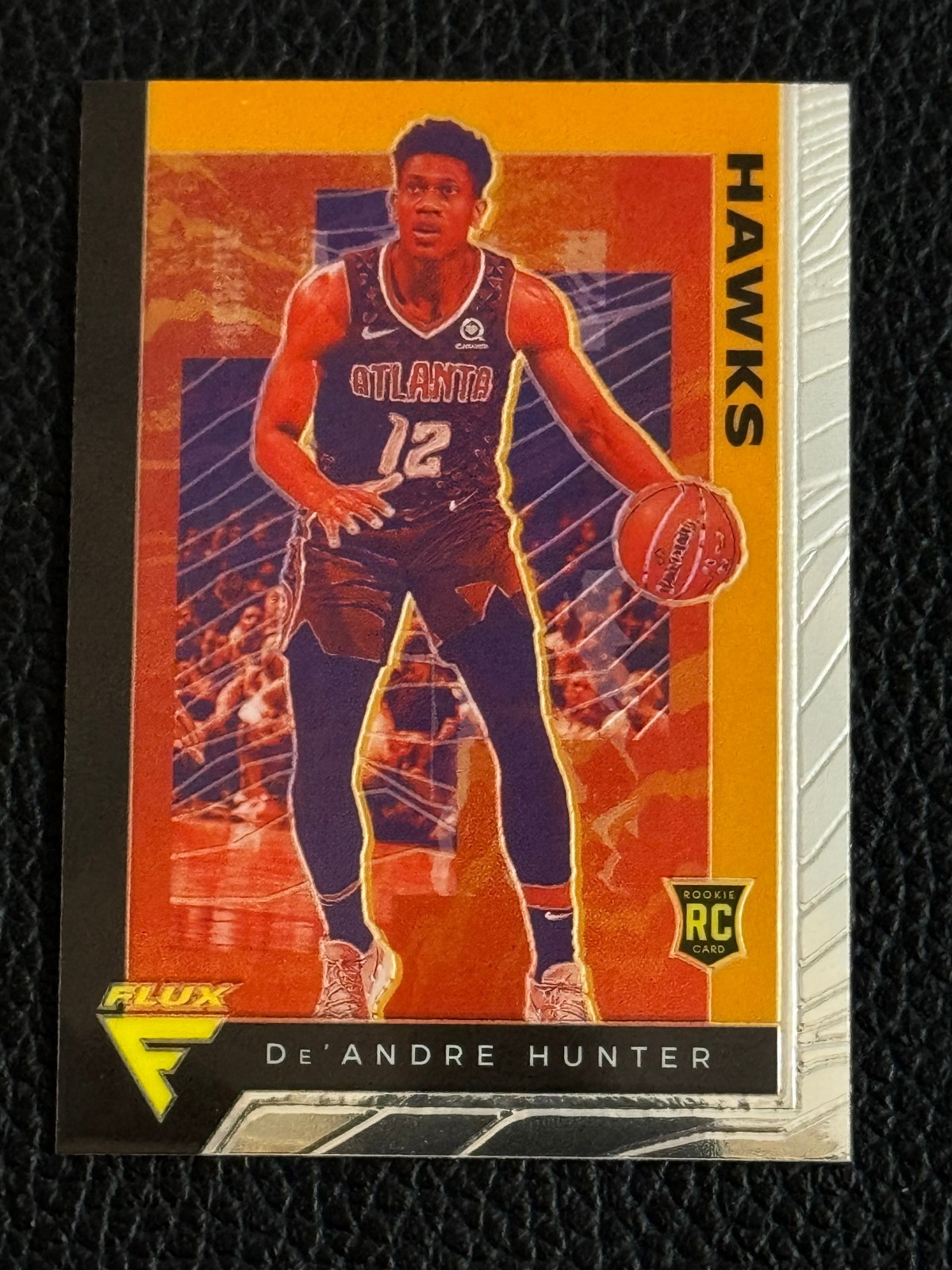 2019-20 Panini Chronicles - Flux De'Andre Hunter #588 (RC)
