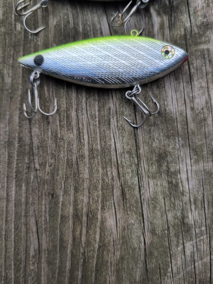  Lot Of 5 Vintage Large 4" Cotton Cordell Hot Spot Fishing Lure Rattling Vintage - Image 2 of 4