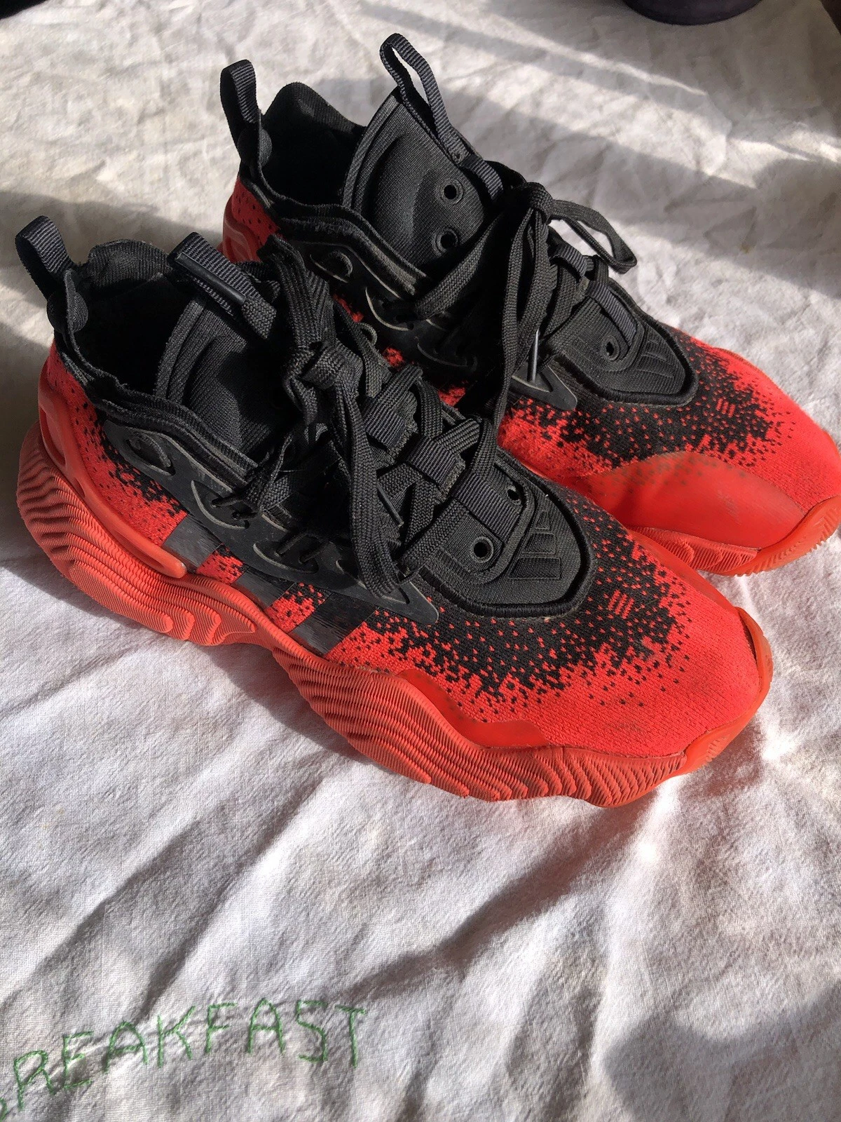 Adidas “Trae Young 3 J Solar Red” Kid Women’s Men’s 4.5 Red Running Shoes
