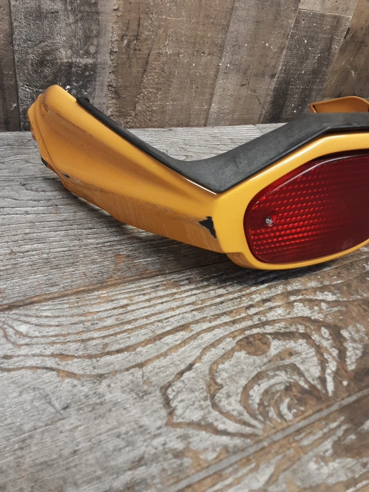 99 98-05 BMW R1100 R1100S 1999 luz trasera luz de freno trasera capó BR-688 Foto 4 de 4