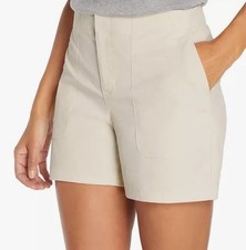 NWT Women's Eddie Bauer Cream Lightweight Hiker Shorts Size 16 MSRP 65.00
