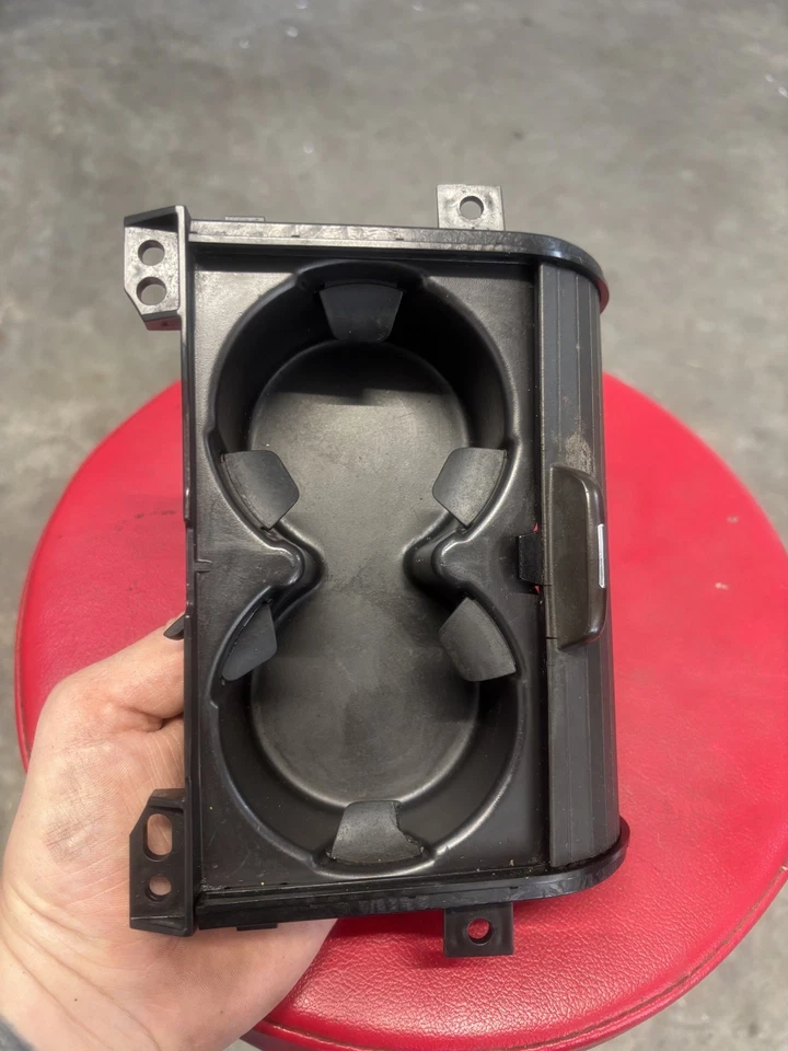 05-13 2005 Corvette C6 OEM portavasos consola con cubierta de puerta Aa7358 bonito Foto 2 de 4