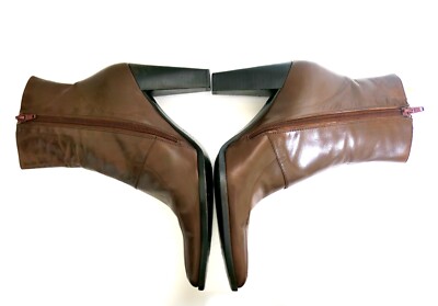 Kenneth Cole New York Brown Leather stack Heel Zipper Ankle  display picture 3