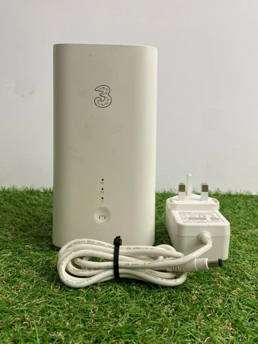 Huawei 5G H122-373 Router White THREE NETWORK