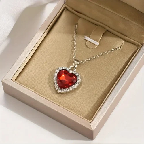 Elegant Rhinestone Crystal Red Heart Pendant Necklace - Picture 1 of 4