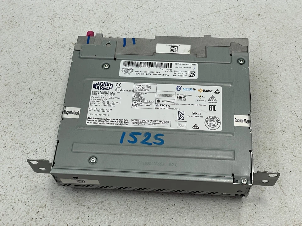 2018-2022 Alfa Romeo Stelvio AM FM Radio Receiver Media Player Unit 1526 OEM - Image 4 of 4