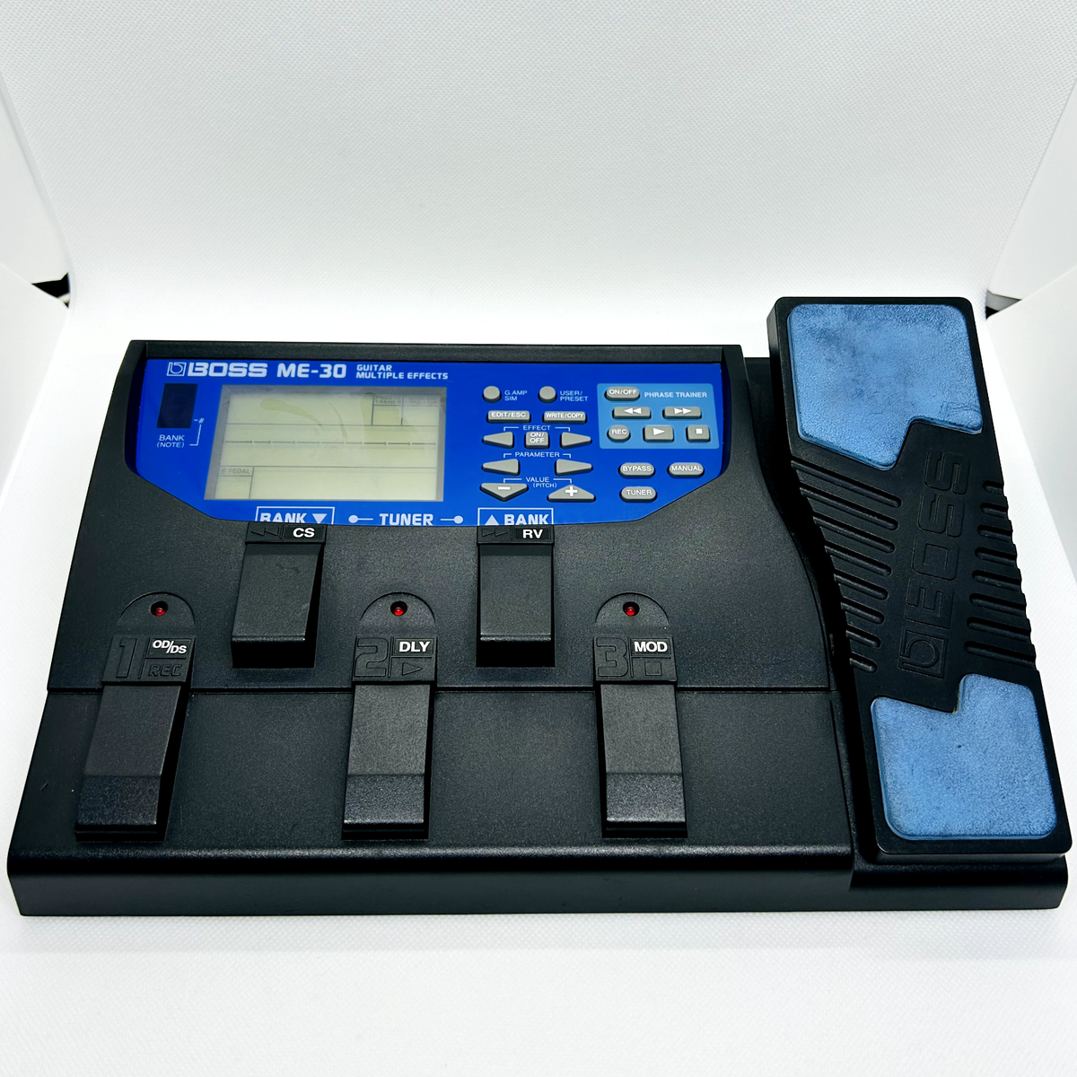 ✴︎最終値下✴︎ BOSS ME-30 ビンテージ　マルチエフェクター ✴︎最終値下✴︎ BOSS ME-30 ビンテージマルチエフェクター