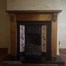 Edwardian Style Fireplace Surround with Cast Iron Insert & Floral Tiles.