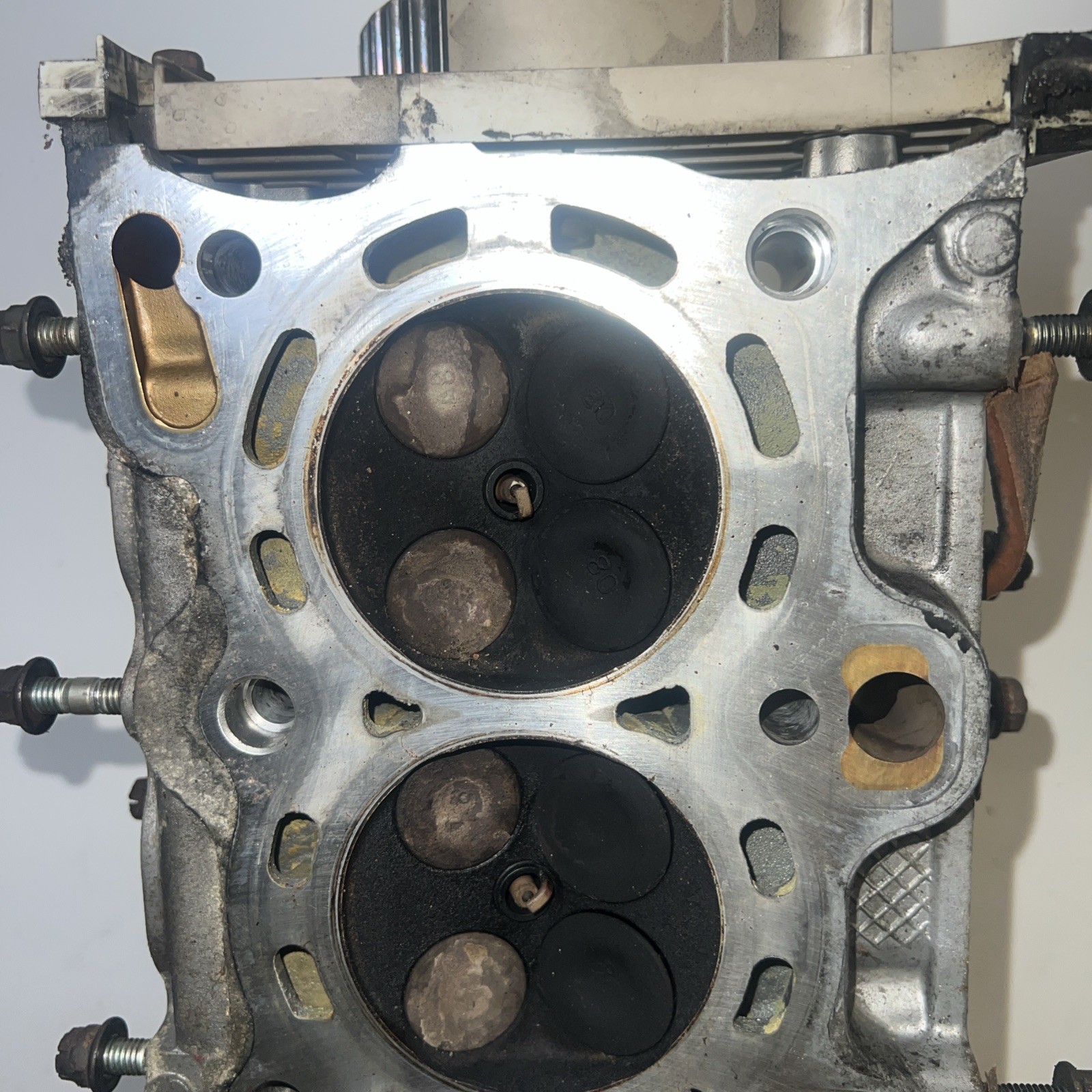 92-95 Honda Civic EX/Si D16Z6 Cylinder Head Used Assembly VTEC SOHC 