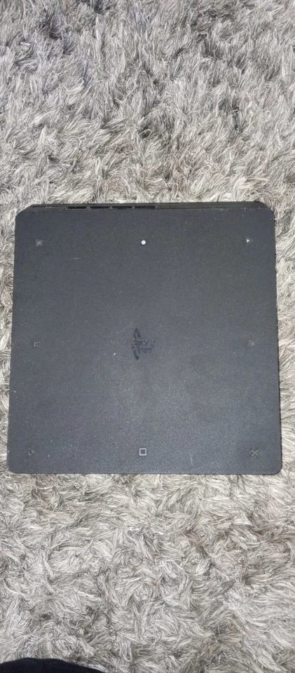 Sony PlayStation 4, foto 4 de 4