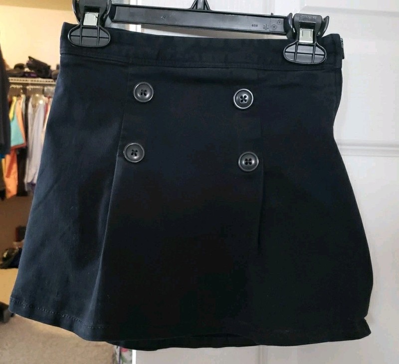 The Children's Place Girls Black Skort Size 5 Cute