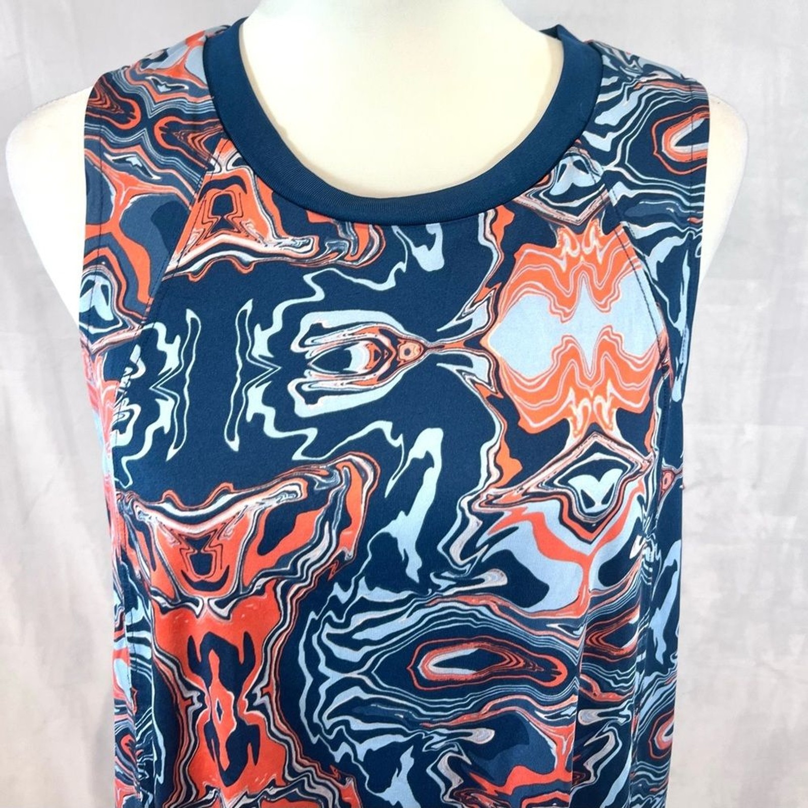 Crane abstract print performance active tank top … - image 2