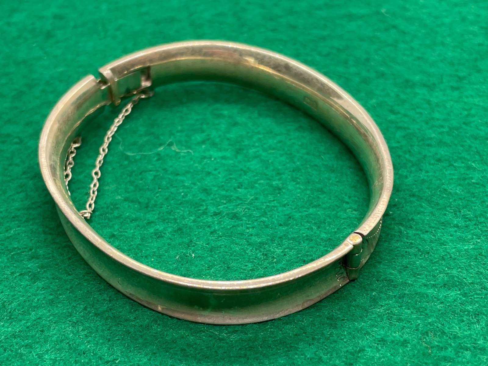 STERLING SILVER HINGED ENGRAVED BANGLE BRACELET 3… - image 5