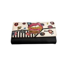 Cartera billetera Destiny by Nicole Lee para mujer gráfica vintage clásica triple pliegue