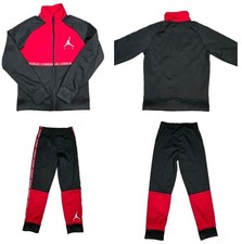 Boys Air Jordan 2 Piece Jogging Set Tracksuit Black, Red White Small 8/10