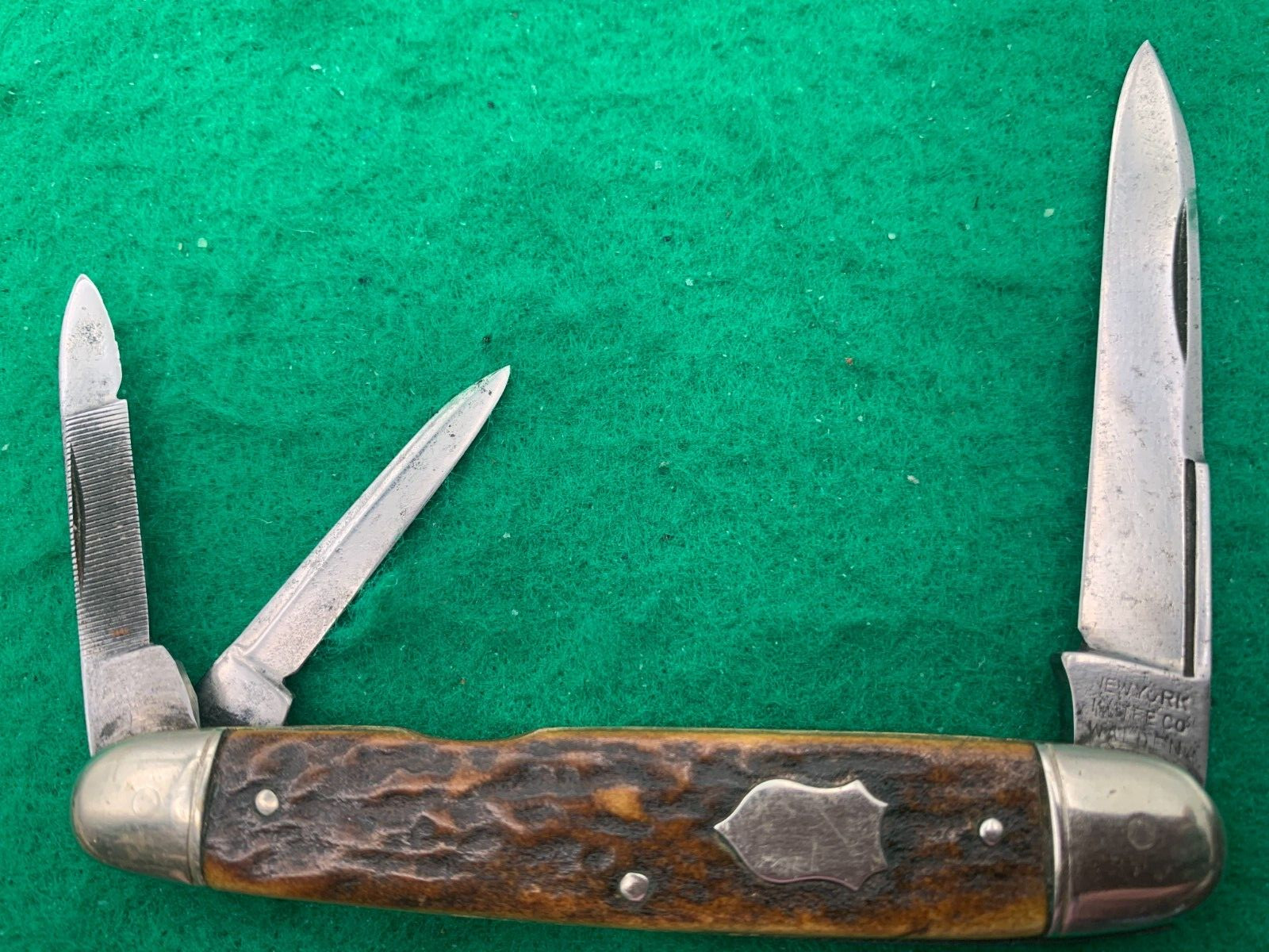 New York Knife Co Walden, NY Old Pocket Knives