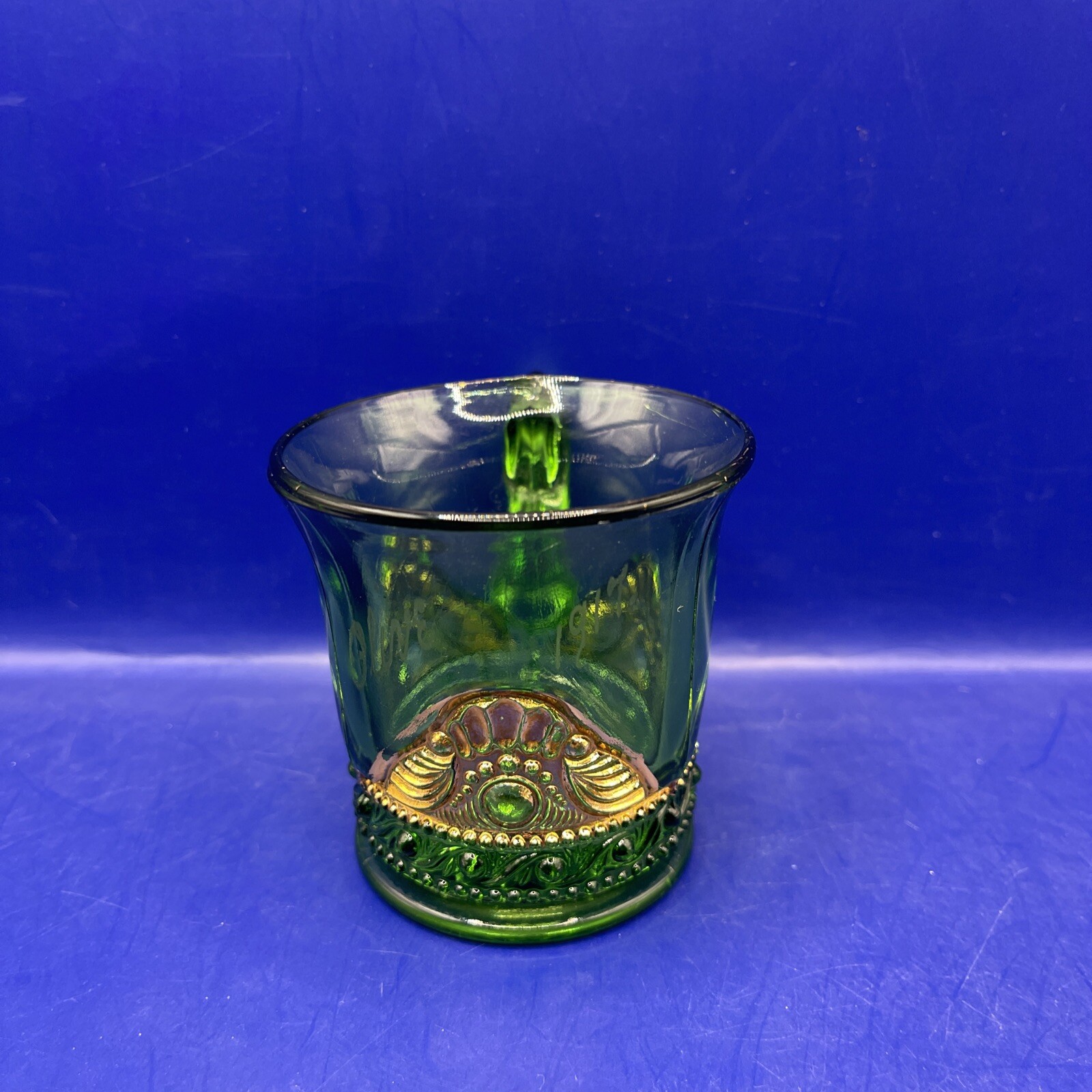VINTAGE ANTIQUE GREEN EAPG GLASS GOLD TRIM OLIVE 1917 CUP eBay
