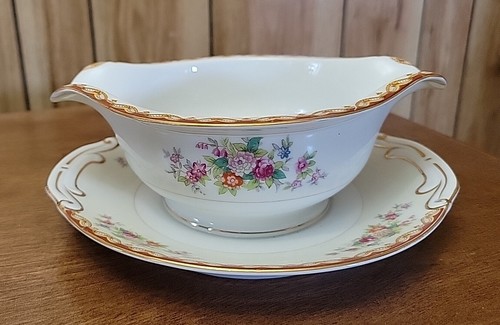 1940s Diamond China Attached Gravy Boat - Roslyn