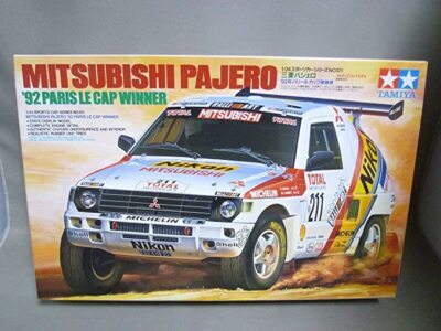 Museum Collection 1/24 Mitsubishi Pajero '92 Paris Dakar Rothmans