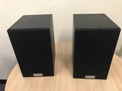 bookshelf speakers gumtree