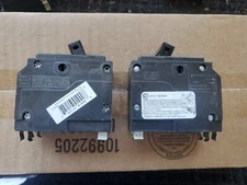 2 PACK Eaton CHQ220 Breaker 20AMP,  2 P, 120/240V, 10 KAIC, TYPE CHQ ,CLASS CTL
