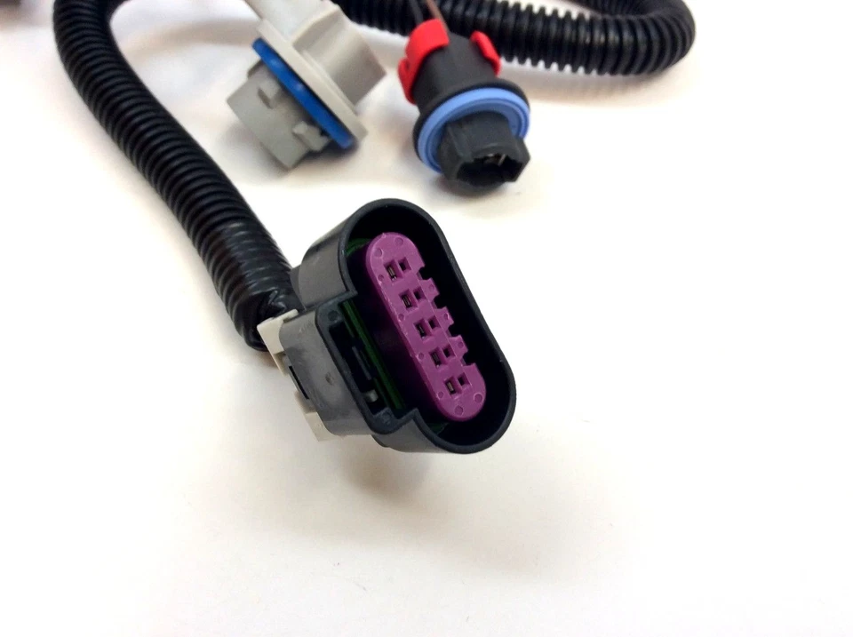 Arnés de cableado de luz de lámpara trasera Chevrolet Tahoe Suburban con enchufes grises nuevo OEM Foto 4 de 4