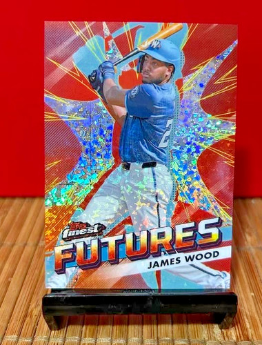 2026 Topps Finest James Wood Base (RAW)