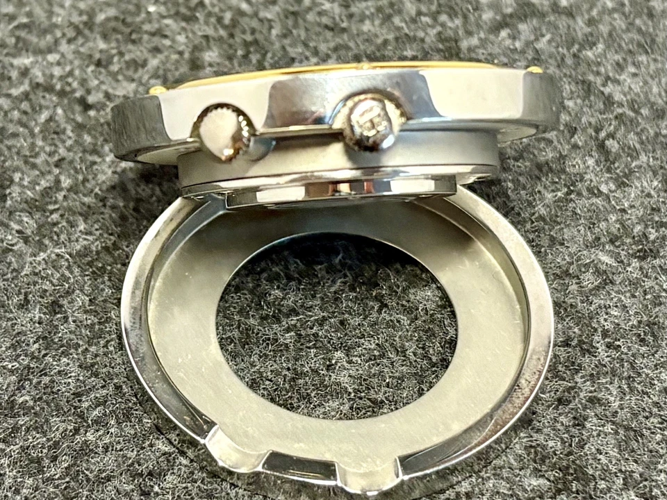 Hermes Stainless Steel and Gold Tone Pendulette Clipper Travel Desk Clock - Image 4 of 4