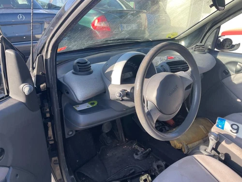 Cruscotto per SMART FORTWO COUPE Básico (45kW) 2004 549540 - Foto 2 di 9