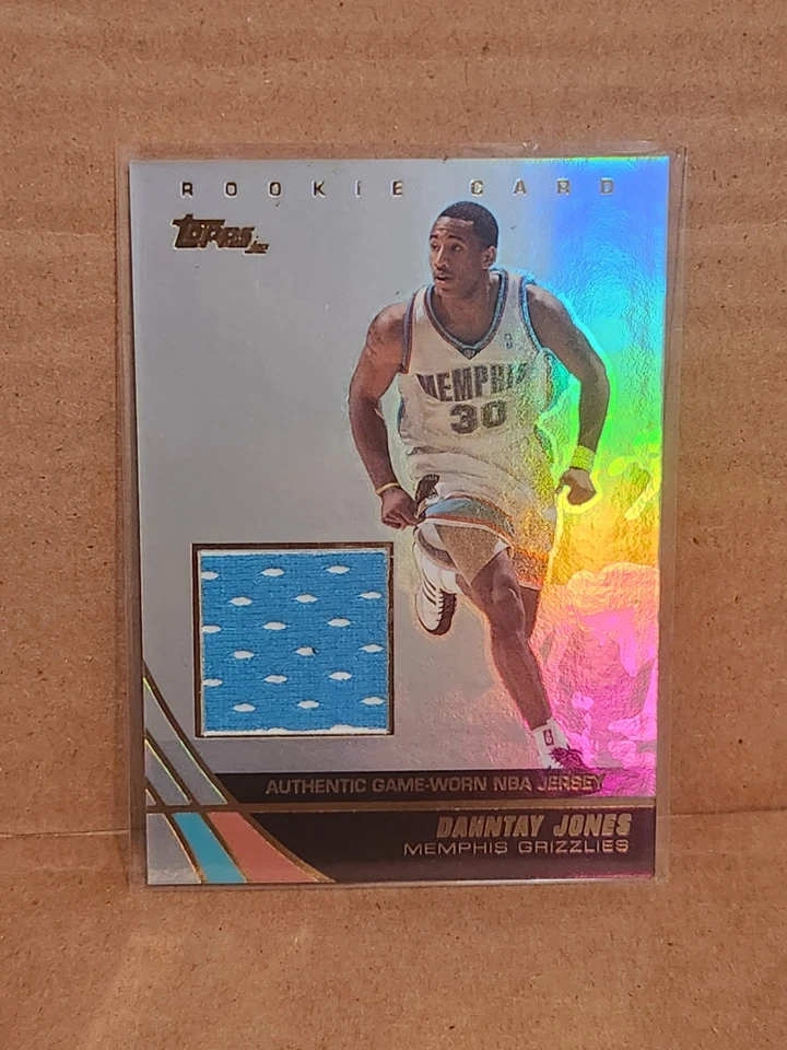 Футболка дебютанта Dahntay Jones 2004 Topps голографическая SP Memphis Grizzlies 🔥🔥 - Изображение 2 из 4