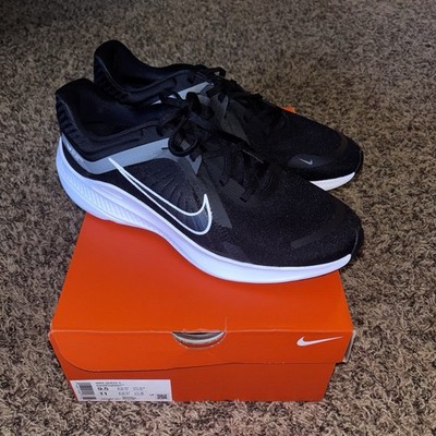 Nike Quest 5 'Black & White' Men's Size US 9.5 Casual Running Shoes Brand New